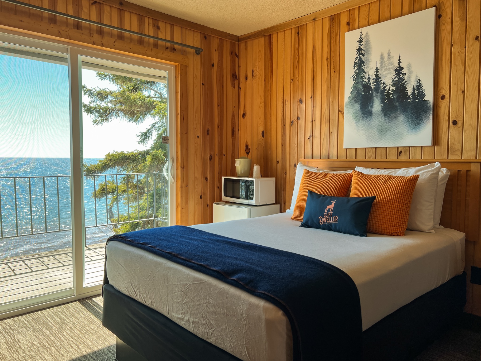 Cliff Dweller guest room overlooking Lake Superior